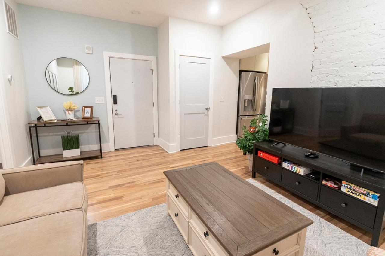 Spacious 2 Bed 2 Bath Downtown Otr Condo Minutes Walk To The Reds Bengals Stadium & More! ซินซินแนติ ภายนอก รูปภาพ